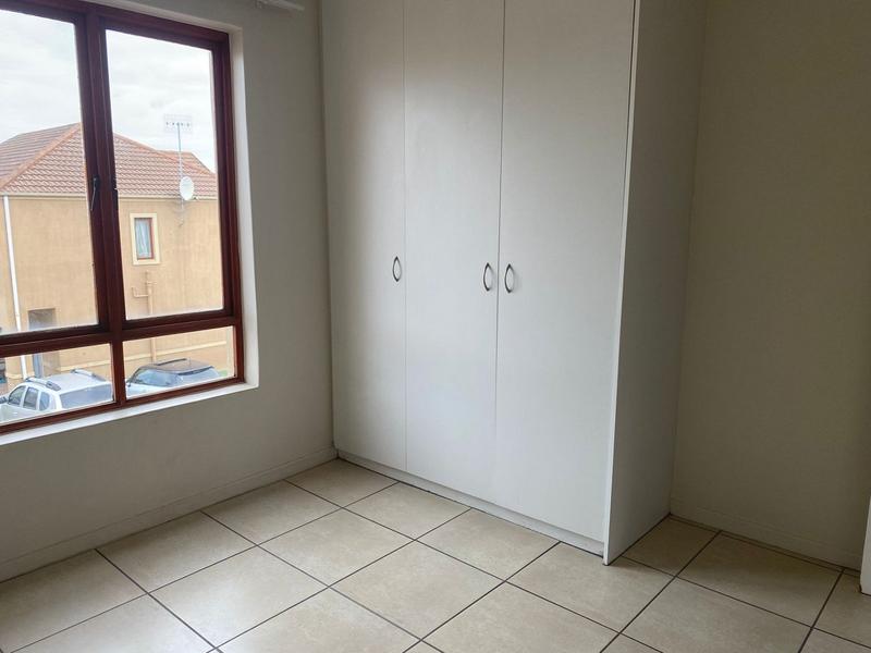 3 Bedroom Property for Sale in Protea Village Western Cape